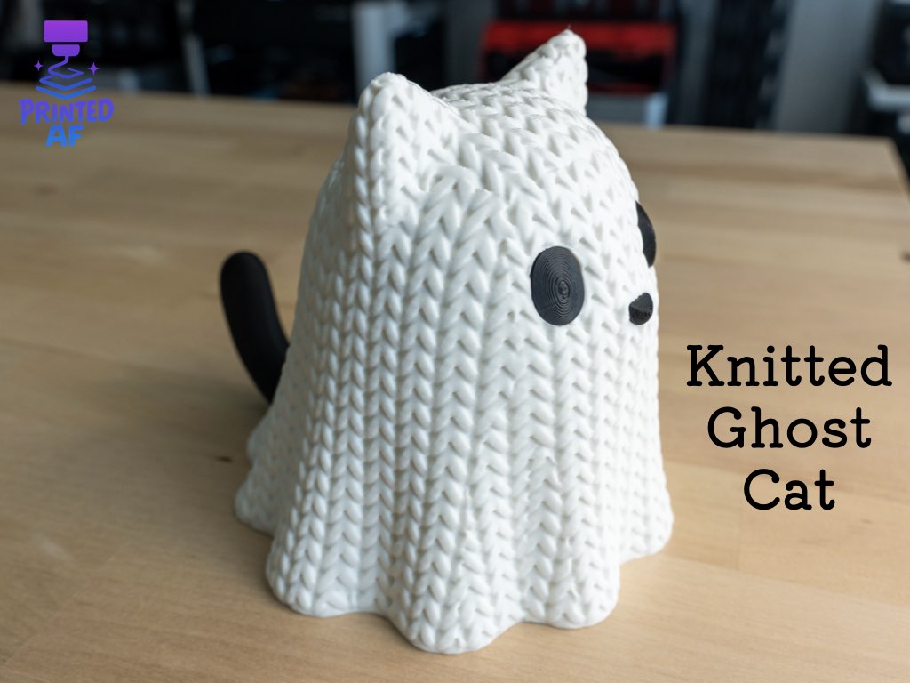 Knitted Ghost Cat